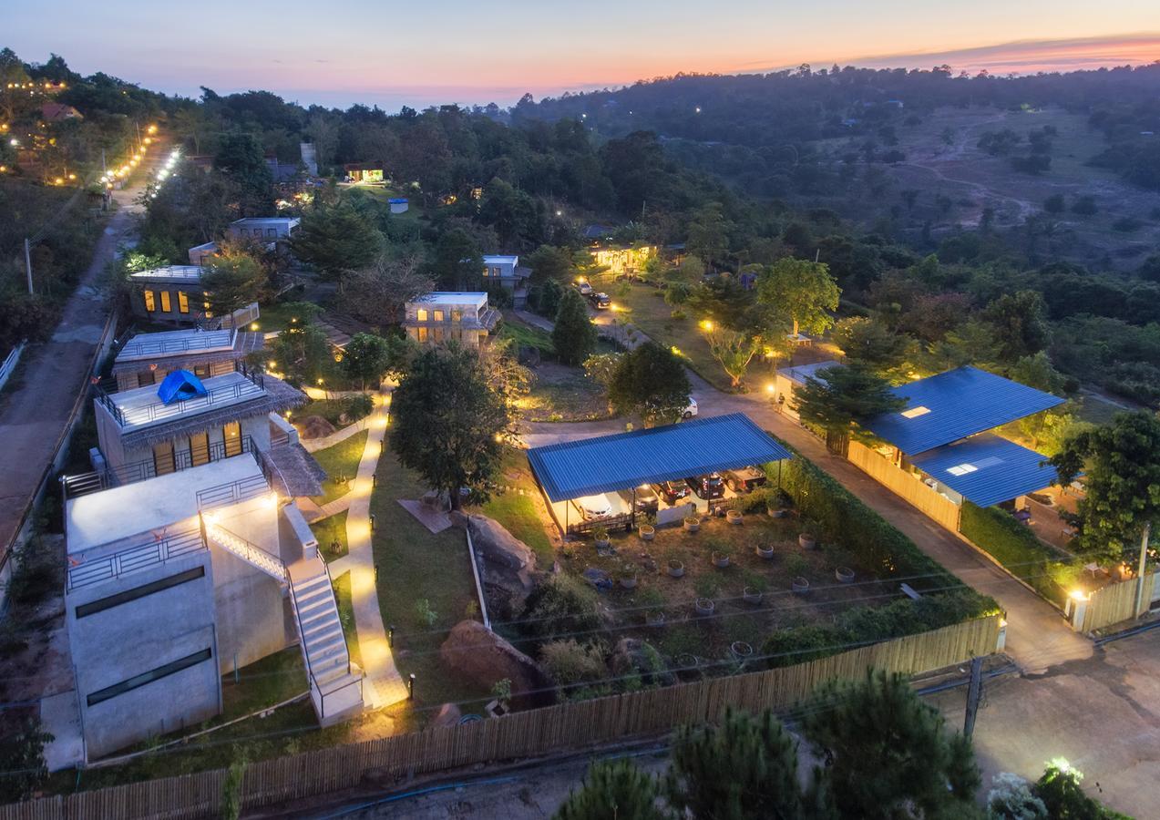Twelve Oclock Resort Si Khio Exterior foto
